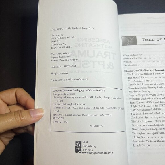Assessing and Treating Trauma & PTSD - 2nd Edition Book by Linda J Schupp PhD - Picture 4 of 7
